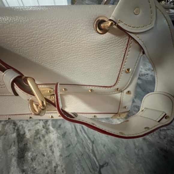 Louis Vuitton Le Talentueux Shoulder Bag - Current Retail Price - $2550.00 - Picture 5 of 16